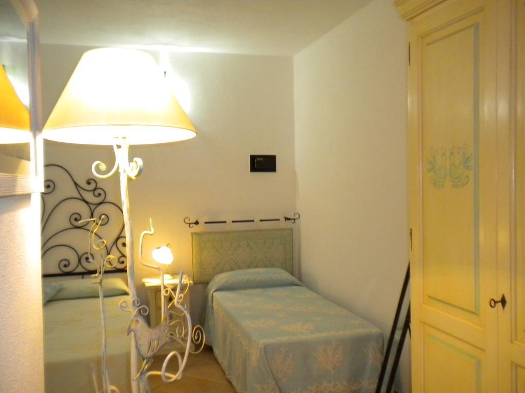 Bed & Breakfast Mare Isole Ла-Маддалена Экстерьер фото