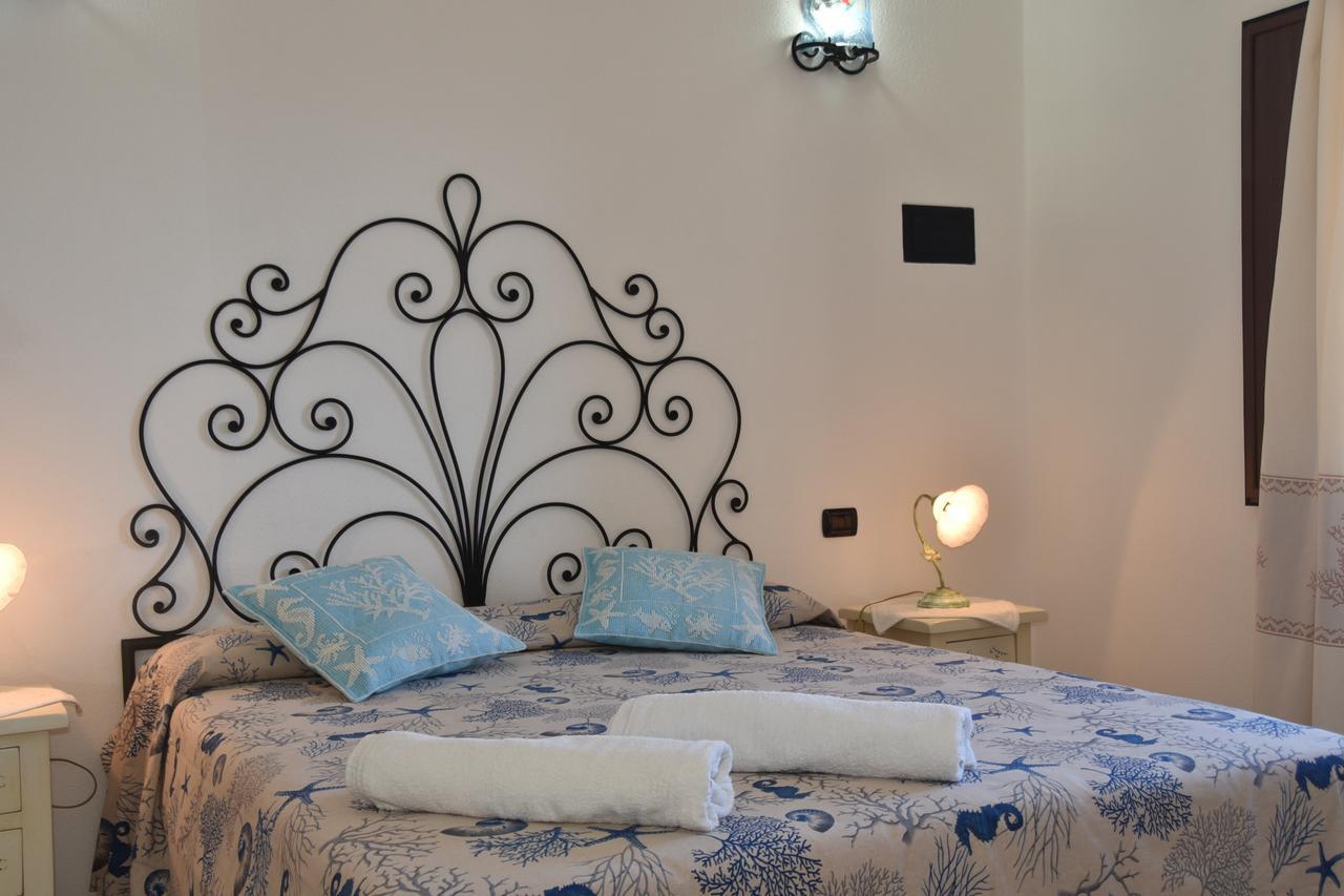 Bed & Breakfast Mare Isole Ла-Маддалена Экстерьер фото